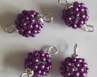 4 beads seed connectors (2mm) metallic magenta