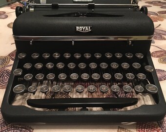 Vintage typewriter | Etsy