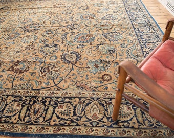 10.5x14 Vintage Meshed Carpet