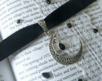 Moon onyx goth black crystal velvet choker gothic witch pagan wicca boho esoteric elvish jewelry