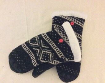 Upcycled warm and soft wool sweater mittens