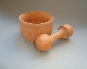 Wood mortar and pestle. Wood housewares. Crushing mortar. Wood cookwares