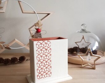 Graphic wood pencil holder