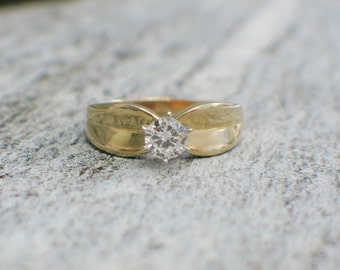 Vintage 14K Solitaire Diamond Engagement Ring