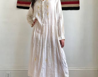 1900s Embroidered Linen Dress