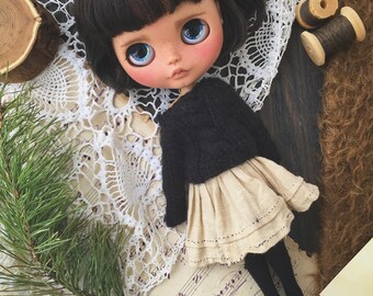 Skirt for Blythe. Oversize knitted sweater for Blythe. Clothes for Blythe. Set for Blythe.