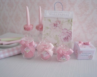 1/12 DOLLHOUSE BATH SALTS.
