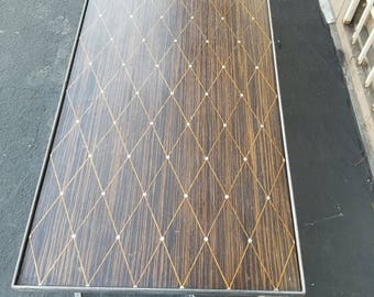 coffee table by Dessin Fournir
