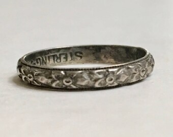 vintage uncas: a sterling floral band, size 5