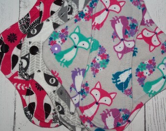 Set of 3 Flannel panty liners with wings 8 inches in Fox