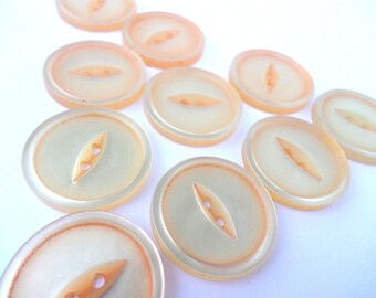 10 Light Peach Vintage Buttons Cat Eye/Fish Eye Buttons for Sewing Crafts Scrapbooking Cardmaking Jewelry