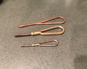 Antique Sewing Machine Screw Driver Set Three 1800s Loop Handles Rusty Primitive Tools lcww