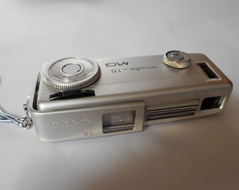 Vintage Minolta Super - Miniature Camera Model 16 MG - Rokkor 1:2.8/20 mm Lens - Spy Camera with case