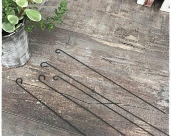 Set of 5 stems iron perfect for your tags or decoration of your plants...