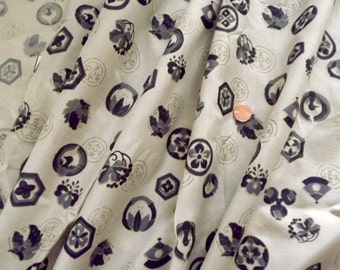 Vtg SILK FABRIC~Ethnic Print~Grey+Black+Metallic Gold:Ecru~2.25yX36~Soft for Blouse+