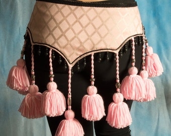 Tribal Yarn Tassel Belt in Pink