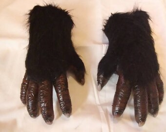 Bigfoot hands, Yeti hands,Yowie hands. Skookum hands. Abominable snowman hands.