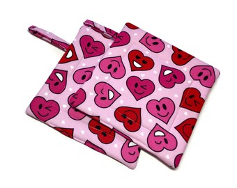 Handmade Quilted Pot Holders Set of 2 Pink Red Hearts Valentine’s Day Potholders