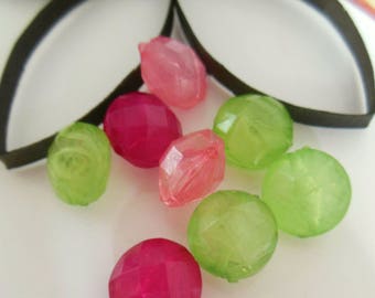 set of 8 plastic beads