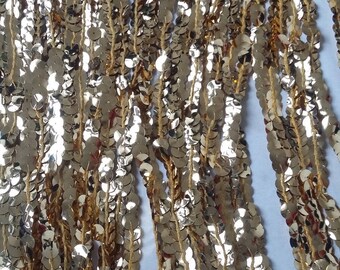 Set of round gold sequin backed cotton Ribbon