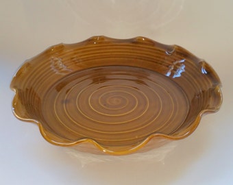 Amber Pie Pan - Pie Plate - Quiche Pan - Baker - Dish - Wheel Thrown Pottery with Chattered Texture