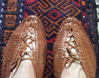 Handmade Woven Shoes - Leather Woven Oxford Shoes - Woven Loafer - Huaraches Style -