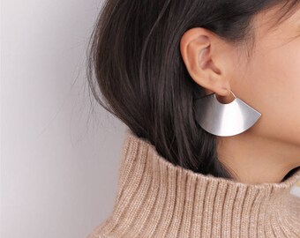 Half Moon Earrings - Fan Earrings - Minimalist Earrings - Hoop Fan Earrings