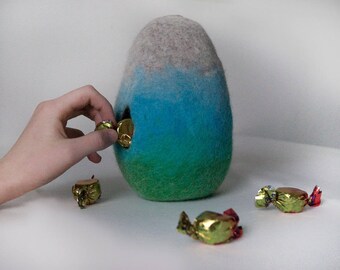 Hollow Egg Felt Teal Blue Easter Eggs Toy Decor/ Pregnancy Announcement Egg/ Baby Shower/ Invitation/ Easter spring Unique/Grandparent Gift