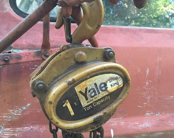 Vintage Yale One Ton Chain Hoist Chain Fall Model SH-1 20ft Drop Shop King Collectable Tools Vintage Tools