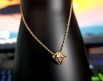 14K Gold Cubic Zirconia Diamond Pendant on .925 Sterling Silver Cable Chain