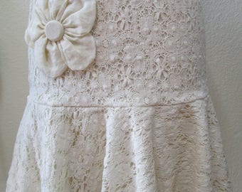 Lovely beige color crochet cotton skirt with rose decoration plus made in USA (VN 73)