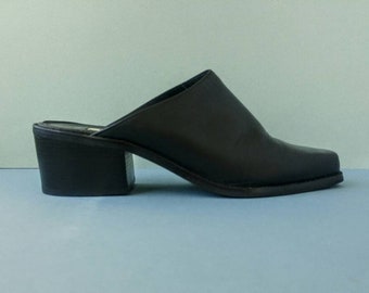 Vintage Black Leather Mules with Block Heels - Nine West Closed Toe Slides - Size US 9.5