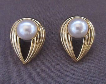 Pair of Reverse Tear Drop Earrings