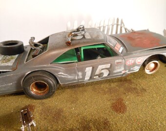 ScaleModel,RatRod,RustedWreck,Diorama,ScaleModelCar,Oldsmobile,Junkyard