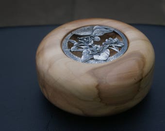 conker ( horse chesnut ) pot pourri holder handmade