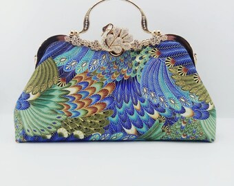 Kiss Lock Bag,handbag,Clutch,Top Handle Bags,Kiss lock clutch, fashion handbags,cotton handbag,blue/green feather bag,swan,