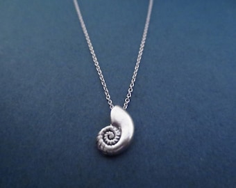 Ariel voice, Seashell, Antique, Silver, Necklace, Ariel, Conch, Mermaid, Necklace, Birthday, Best friends, Sister, Gift, Jewelry