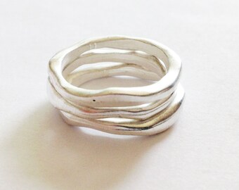 Organic Shaped Ladies Silver Rings // Matt Silver Plated 3 Stack Ring Set // Made in England // Various Sizes