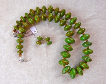 20 Inch Chunky Green Mosaic Graduated Turquoise Bead Necklace with Earrings