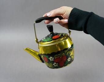 Kettle, kettle teapot, kitchen decor, tea, vintage crockery, aluminum kettle, vintage kettle, antique kettle, tea kettle USSR, USSR, kitchen