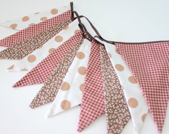 Red and Brown Fabric Bunting, 8'8" (2.7m), Shabby Bunting, Flag Banner, Wall Decor, Party Decor, Kids Decor, Cake Smash, Rustic Bunting,