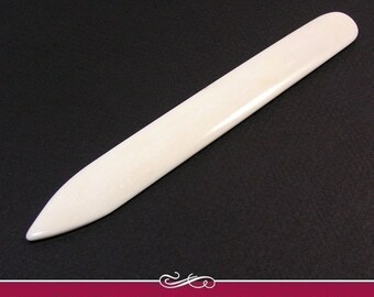 6 inch Bone Folder, Paper Creaser, Burnisher. Perfect for all your crafting needs.