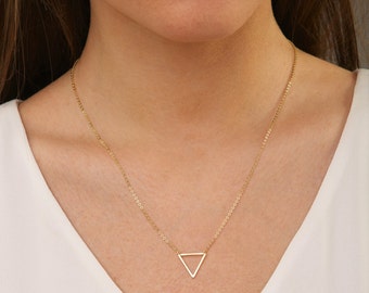 Small Gold Triangle Necklace , FLOATING TRIANGLE Necklace, Minimal, Delicate Necklace , Gold Triangle 14k Gold Filled, Valentines Day