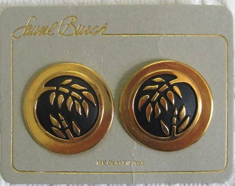 Laurel Burch earrings . earrings for pierced ears . Laurel Burch . silver and black earrings