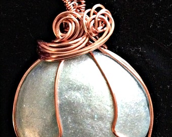 Hand-made Pendant ~ Pearl
