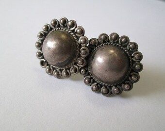 Vintage Sterling Flower earrings