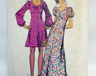 Vintage 1970's Simplicity Dress Pattern 9446 Size 9 Complete Bust 32