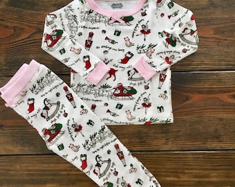 Girly Very Merry Cotton Pajamas