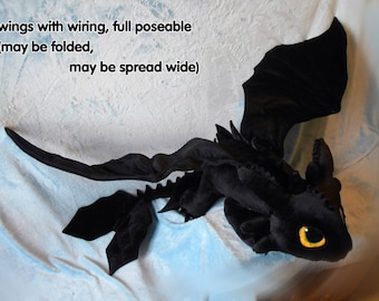 How to Train Your Dragon inspired Toothless the Night Fury (giant size 125 cm long) plushie, made of minky, poseable, MADE TO ORDER!