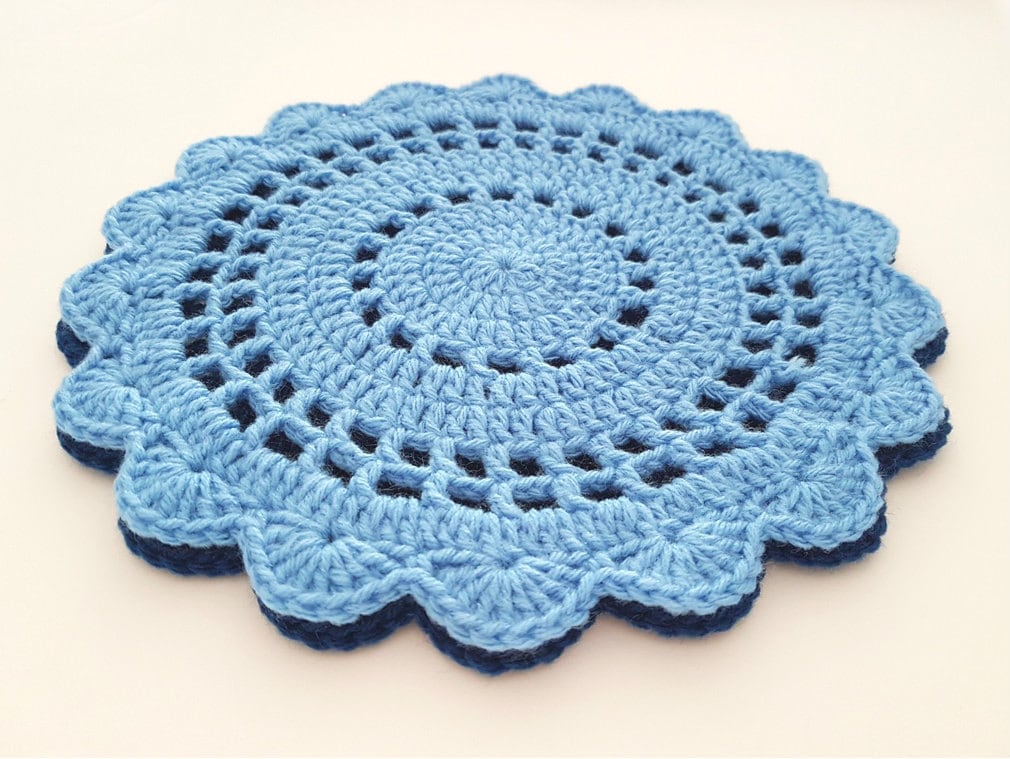 Crochet Placemat Pattern, Crochet Scallop Placemat, Crochet Round